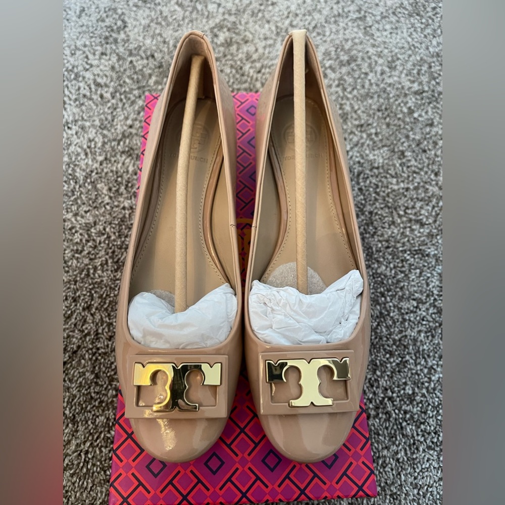 Tory Burch Gigi Pump Soft Patent Leather